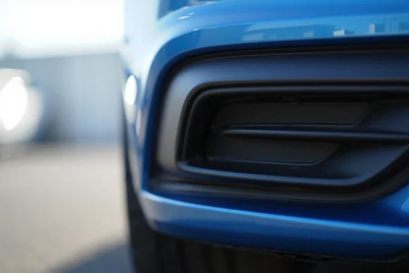 Restoring Faded Plastic Trim: Complete Auto Detailing Guide
